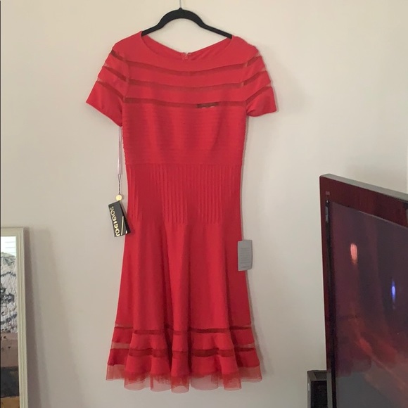 NWTS Tadashi Shoji red cocktail dress - Picture 2 of 4